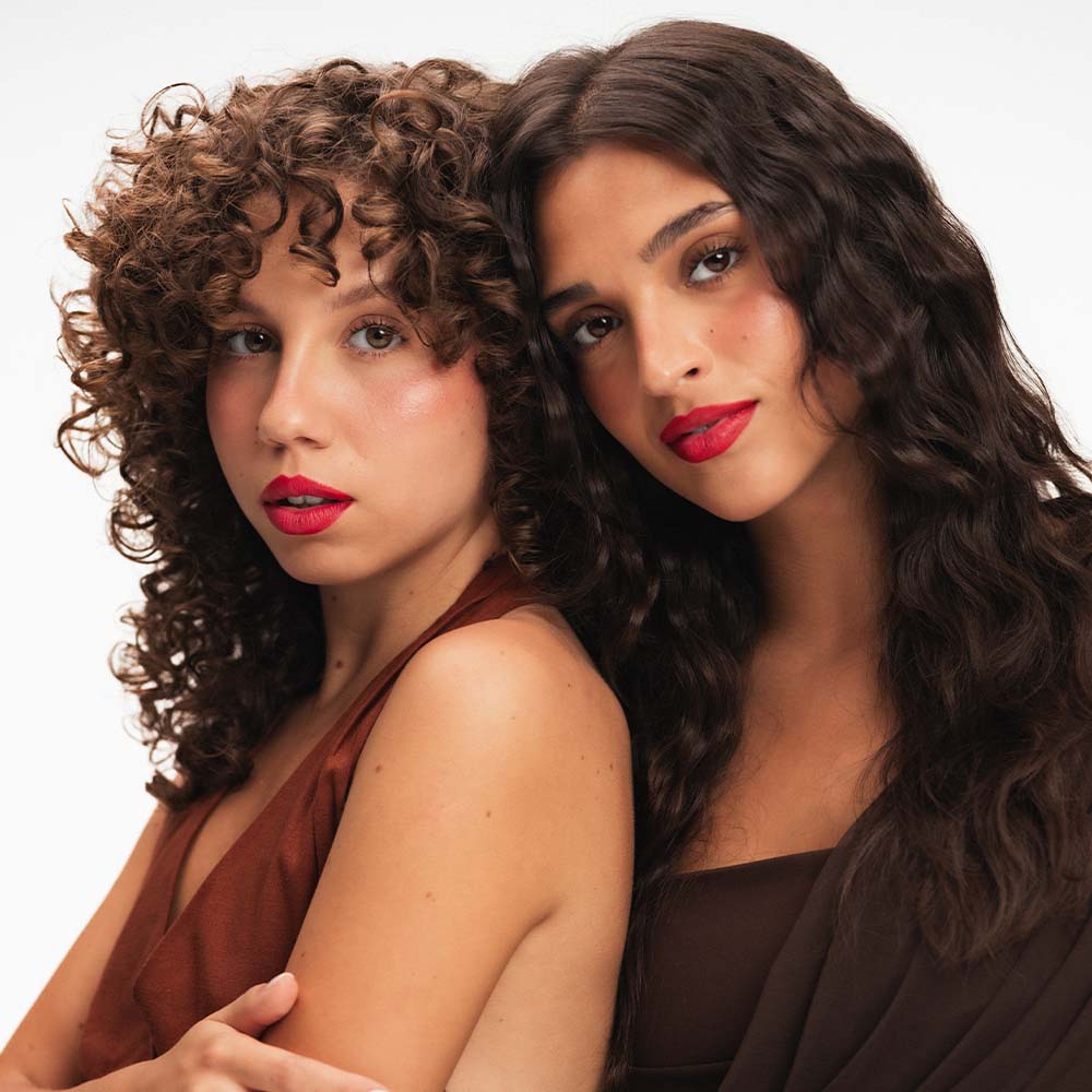 Lápis de Lábios AURA – Unbreakable Red