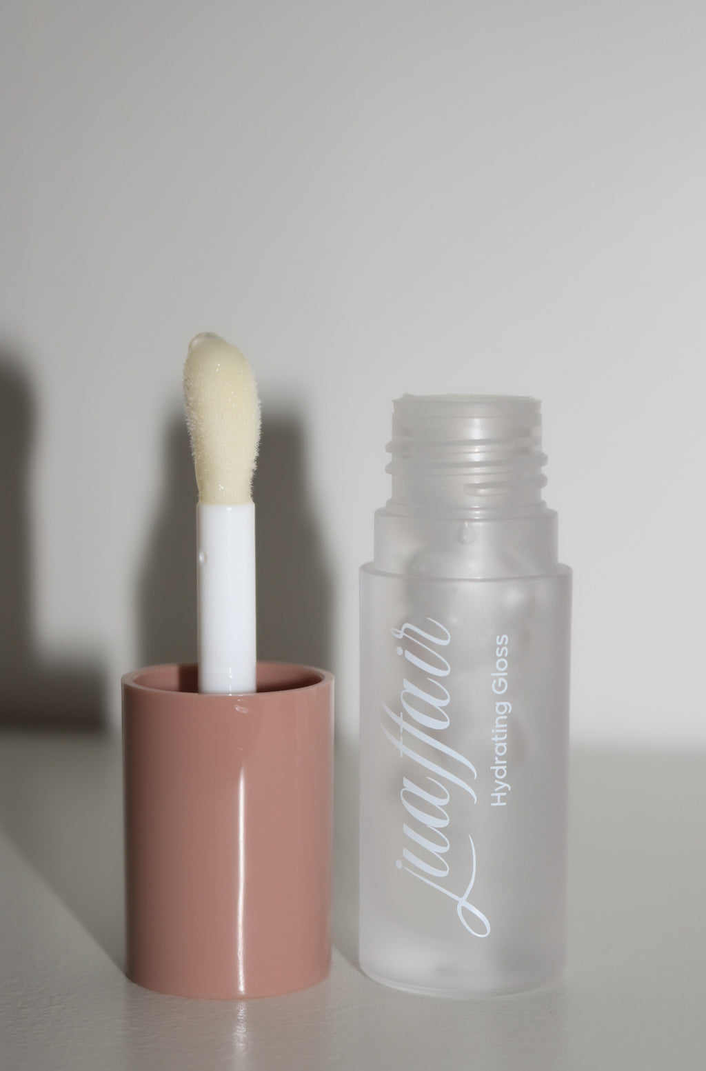 Hydrating Gloss - Cookies & Cream